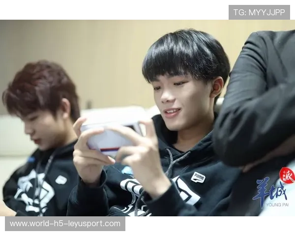 电竞选手训练强度模拟传统竞技项目标准，电竞选手是怎么培训的